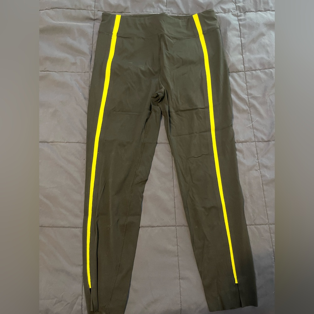 Zyia Leggings- size 14-16